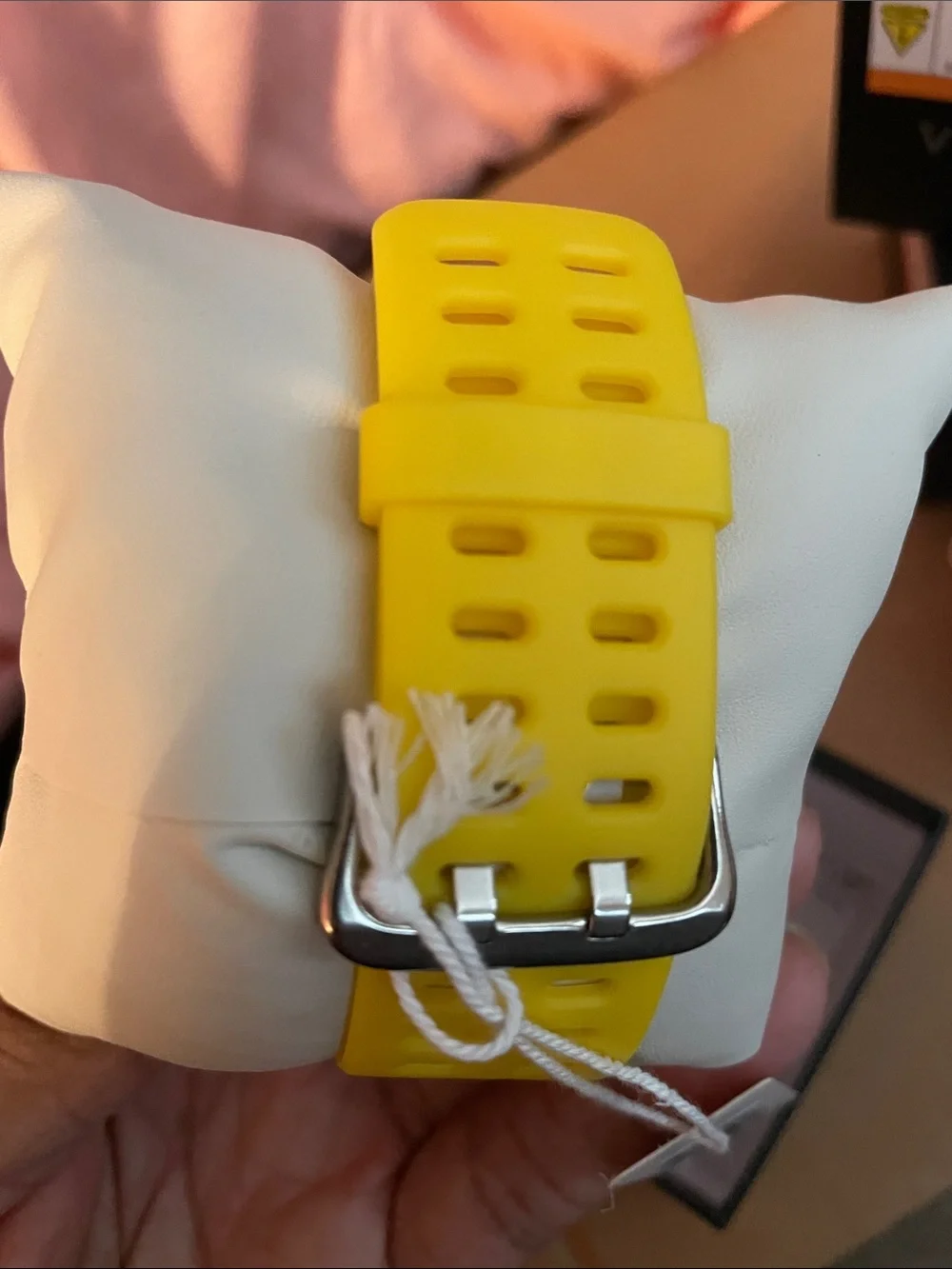 N/A bright yellow